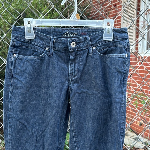 Levi’s 28 Dark Blue Denim Jeans Snap Back Pockets Irregular 28/34 26x34 Waist 30 - Picture 2 of 16